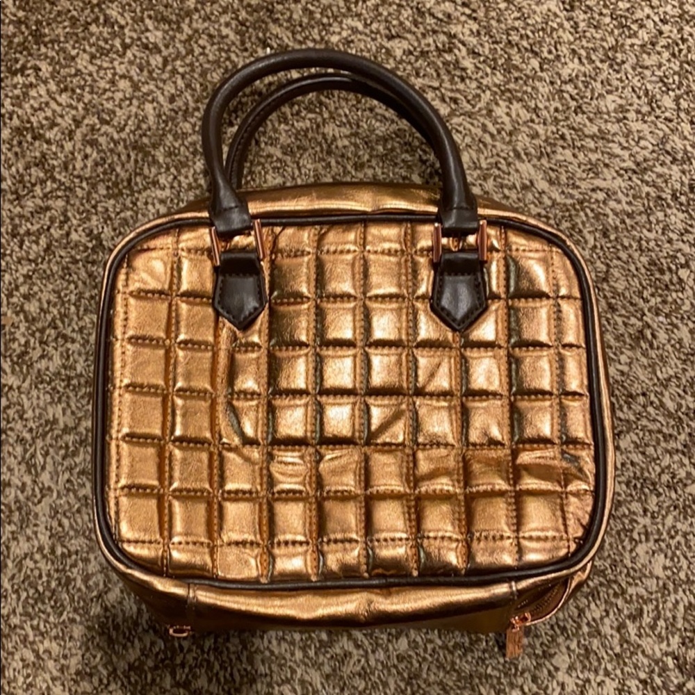 Large jewelry organizer